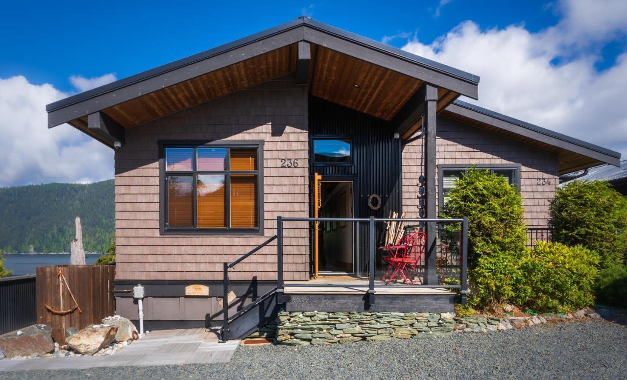 Bjorn Holm Villa Port Renfrew Exterior photo